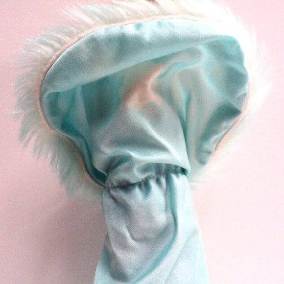 Barbie Magic Moves Original Cape, Not Original Dress 1966 Defects-Spot on Cape - Picture 5 of 10